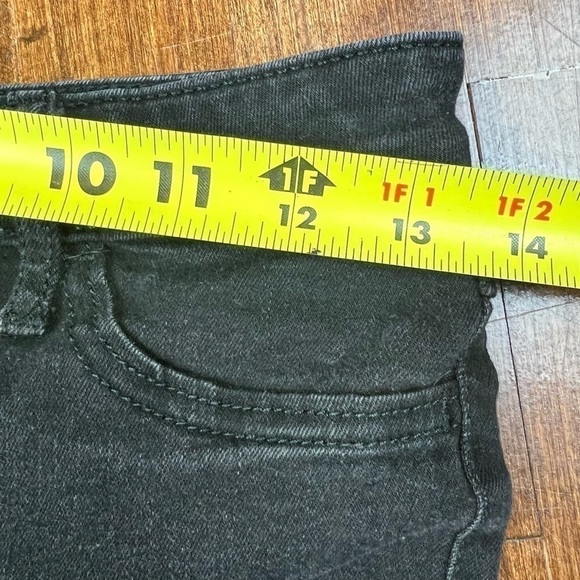 Hollister High-Rise Super Skinny Black Jeans Classic Stretch Destroyed Sz 7 FLAW - Picture 13 of 13